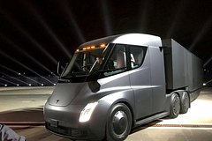 Tesla выпустит недорогие электрические грузовики