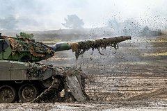 Украина впервые обстреляла территорию России из танка